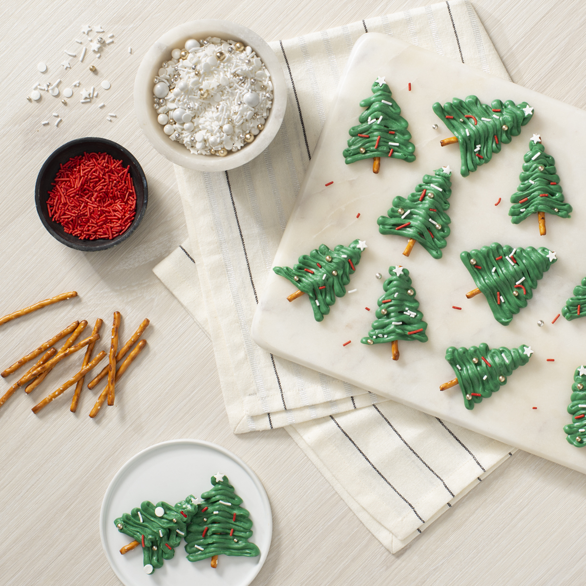 ROLD GOLD® Pretzel Christmas Trees Tasty Rewards